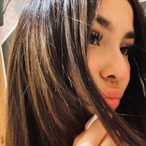 Meet your Posher, Karol